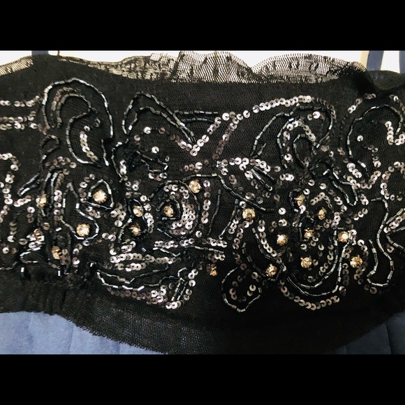 BCBGMaxAzria 100% Silk Dress 10🌟Straps Beaded PArty formal gorgeously - Picture 6 of 14